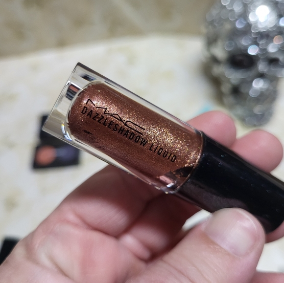 MAC 2 PC Eyeshadow Bundle, NIB - Picture 7 of 16